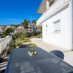 Apartamento Magdales - Two Bedroom With Balcony A1 Omiš