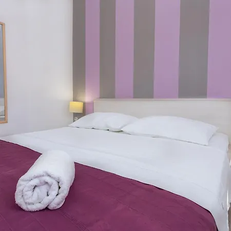 Magdales - Two Bedroom With Balcony A1 Apartment