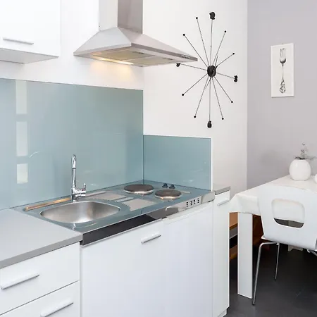 Magdales - Two Bedroom With Balcony A1 Apartamento *