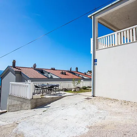 Magdales - Two Bedroom With Balcony A1